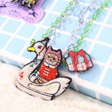 TM - MUS3798 Swan boat necklace