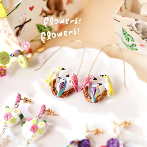 NB - J881 Anna's hummingbirds big hoop earrings - Flower SS25