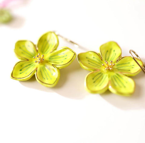 NB - J867 Yellow flower pendant earrings - Flower SS25