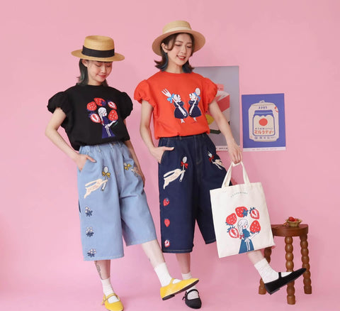 252% - 2522502 Embroidered Pattern Denim Short Pants
