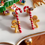 N2 - AQSP113 Little gingerbread man and candy earrings